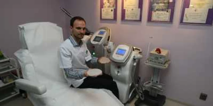 Kasem Abu Bakr, medicul estetician al vedetelor, a fost reţinut pentru 24 de ore FOTO Adevărul