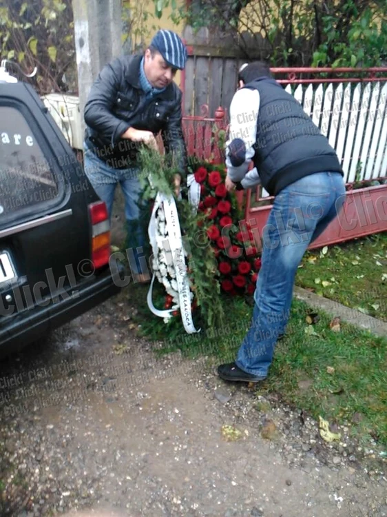 Inmormantarea mamei Ritei Muresan