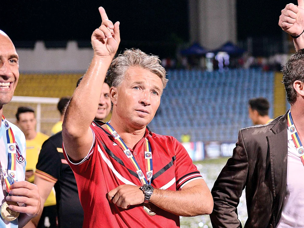 
    Dan Petrescu  se simte ca acasă  la Krasnodar  
