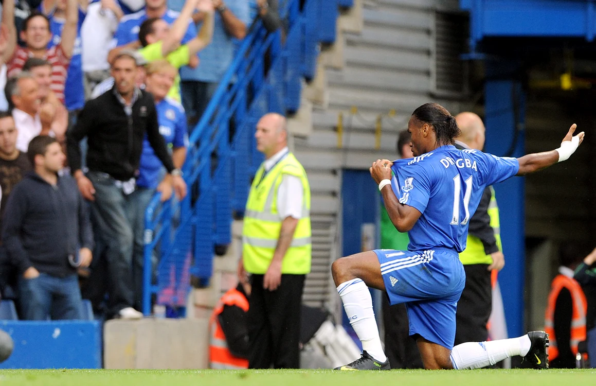 
    Drogba, unul dintre cei mai buni atacanţi din lume  