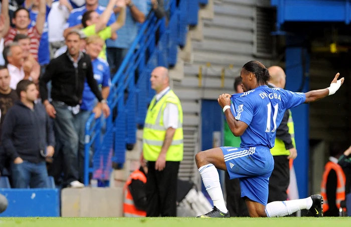 
    Drogba, unul dintre cei mai buni atacanţi din lume  