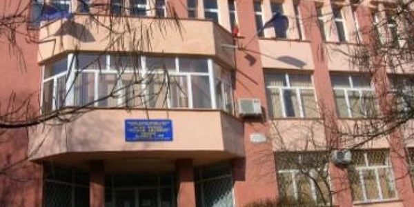 Dolj: Directori de şcoli schimbaţi din funcţii de conducerea Inspectoratului