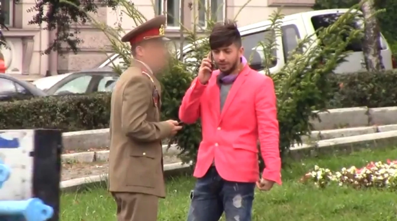 Mircea Bravo şi-a încercat norocul cu poliţişti. I-a ieşit!captură video