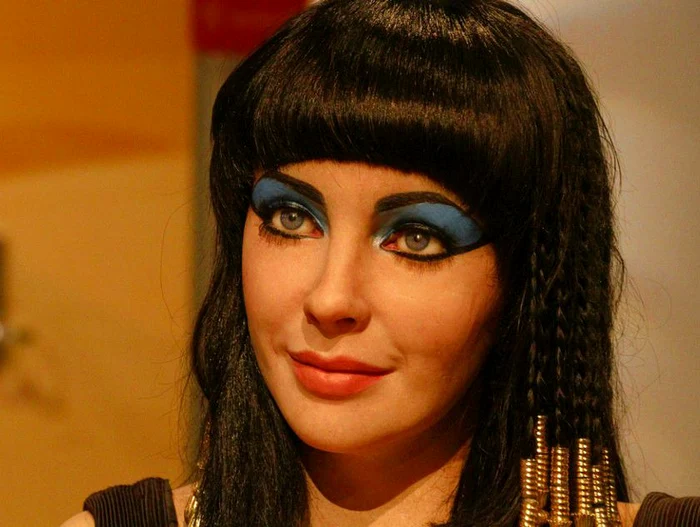 
    A început o aventură cu Richard Burton în timpul filmărilor pentru “Cleopatra” foto Shutterstockclickpentrufemei.ro  