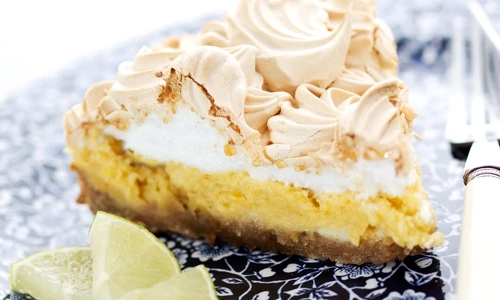 tarta lamaie shutterstock 93442873 jpeg