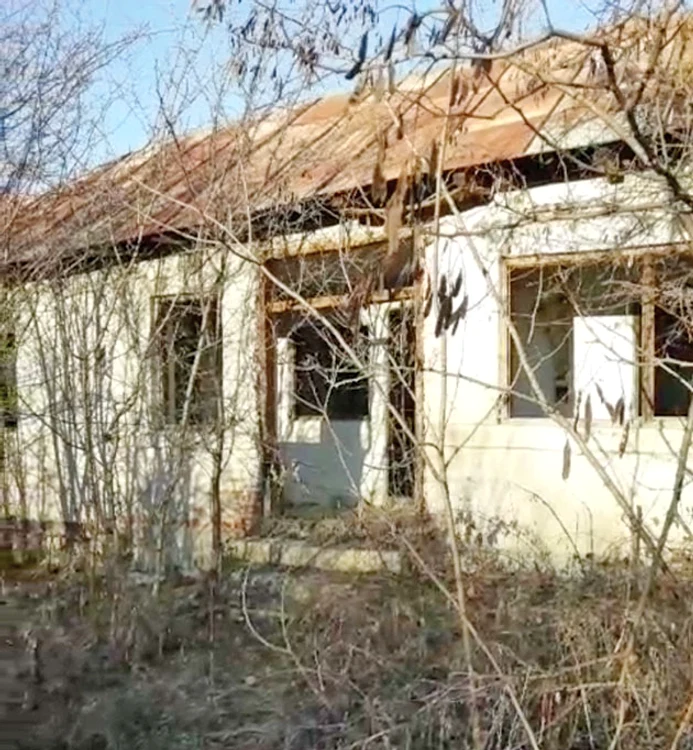 Casa părăsită  a aparţinut bunicilor Tatianei Truţă 