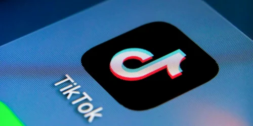 tik tok  jpg