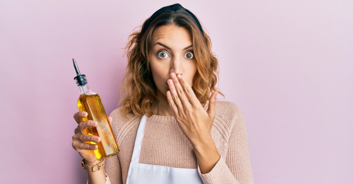 Greșeli de gătit care transformă preparatele sănătoase în pericole pentru organism. Tu le faci?