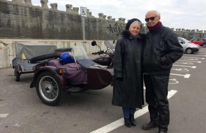 Mircea, Margareta şi motocicleta Ural 750 FOTO Sînziana Ionescu