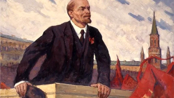 Lenin, găsit nevinovat de execuţia ţarului Nicolae al II lea jpeg