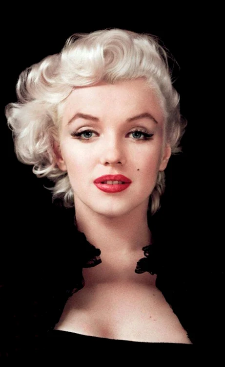 marilyn monroe red lipstick makeup look jpg jpeg