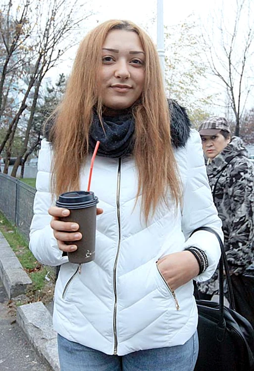 Alina este clientă fidelă 