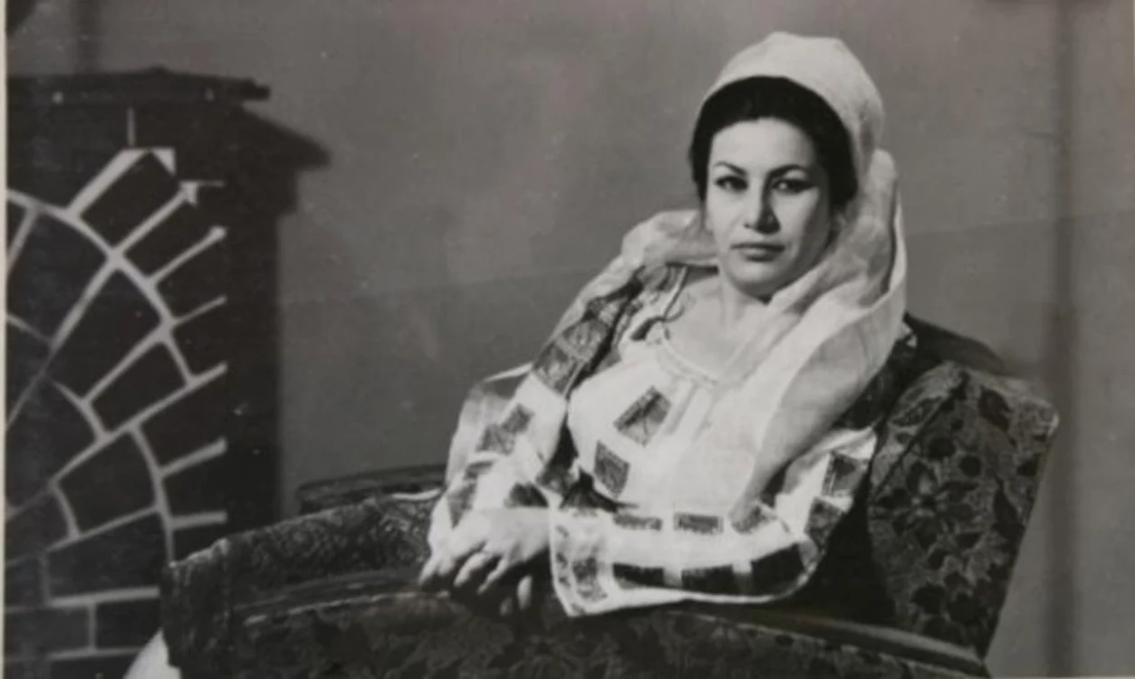 
    Ileana Sărăroiu, ultima apariţie pe scenăFoto: Arhiva familiei Ispas  