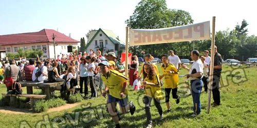 Sute de elevi sunt aşteptaţi la competiţie. FOTOArhivă