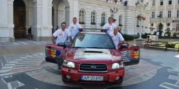 Cei patru au plecat din Arad la începutul lunii august