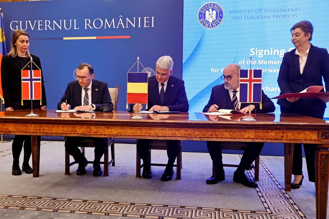 Dragoș Pîslaru, Espen Barth Eide și Friðrik Jónsson. Foto MIPE