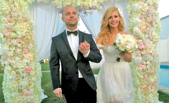 august 2017. Dan s-a căsătorit cu Mădălina