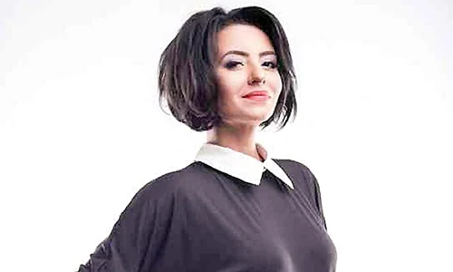 giulia insarcinata jpeg