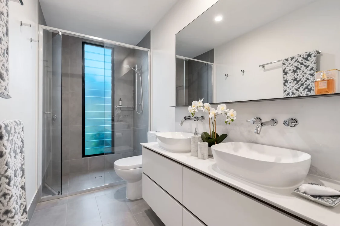 advert design interior