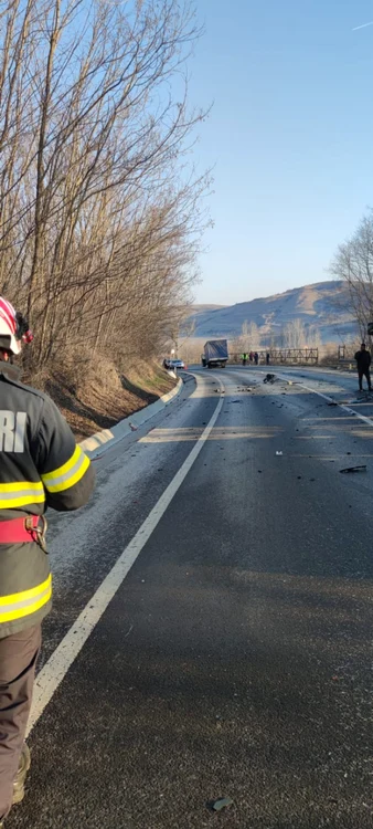 Accident rutier cu cinci victime dintre care una a murit pe DN 14 în Sibiu Foto ISU Sibiu