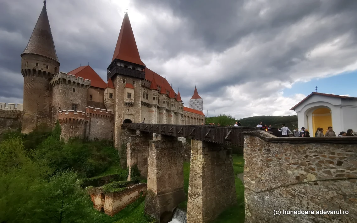 Turnul Capistrano din Castelul Corvinilor  Foto Daniel Guță (12) jpg