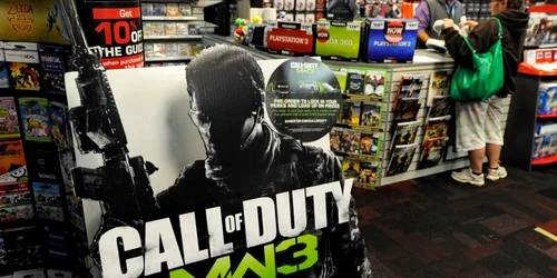 "Call of Duty: Modern Warfare 3" se află pentru a treia lună în topul vânzărilor din S.U.A.
