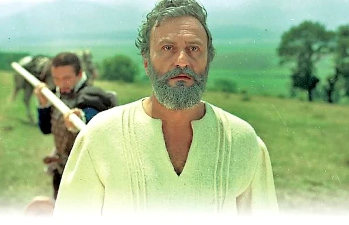 Memoria lui Mihai Viteazul - în imaginea de mai sus aşa cum a fost interpretat de prestigiosul actor Amza Pellea... un domnitor care la vârsta de 43 de ani a fost ucis mişeleşte, pe 9 august 1601 -  a fost terfelită acum, în 2014, la o emisiune de televiziune  ce merita a fi reluată în direct la posturile TV din Moscova.