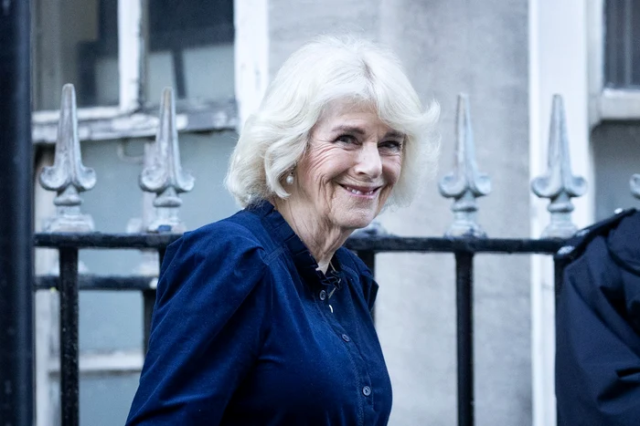 Regina Camilla, în vizită la Regele Charles, la spital (1) jpg