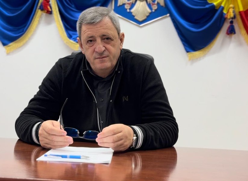 Primarul comunei Mihai Eminescu din Botoșani și-a recunoscut vinovăția în dosarul de luare de mită în formă continuată. Ce pedeapsă va primi