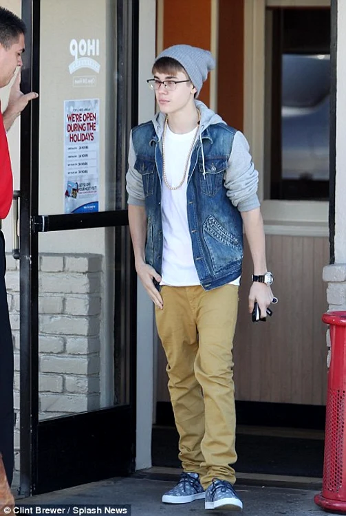 22222222article 0 0ee4a61e00000578 770 468x698 jpeg