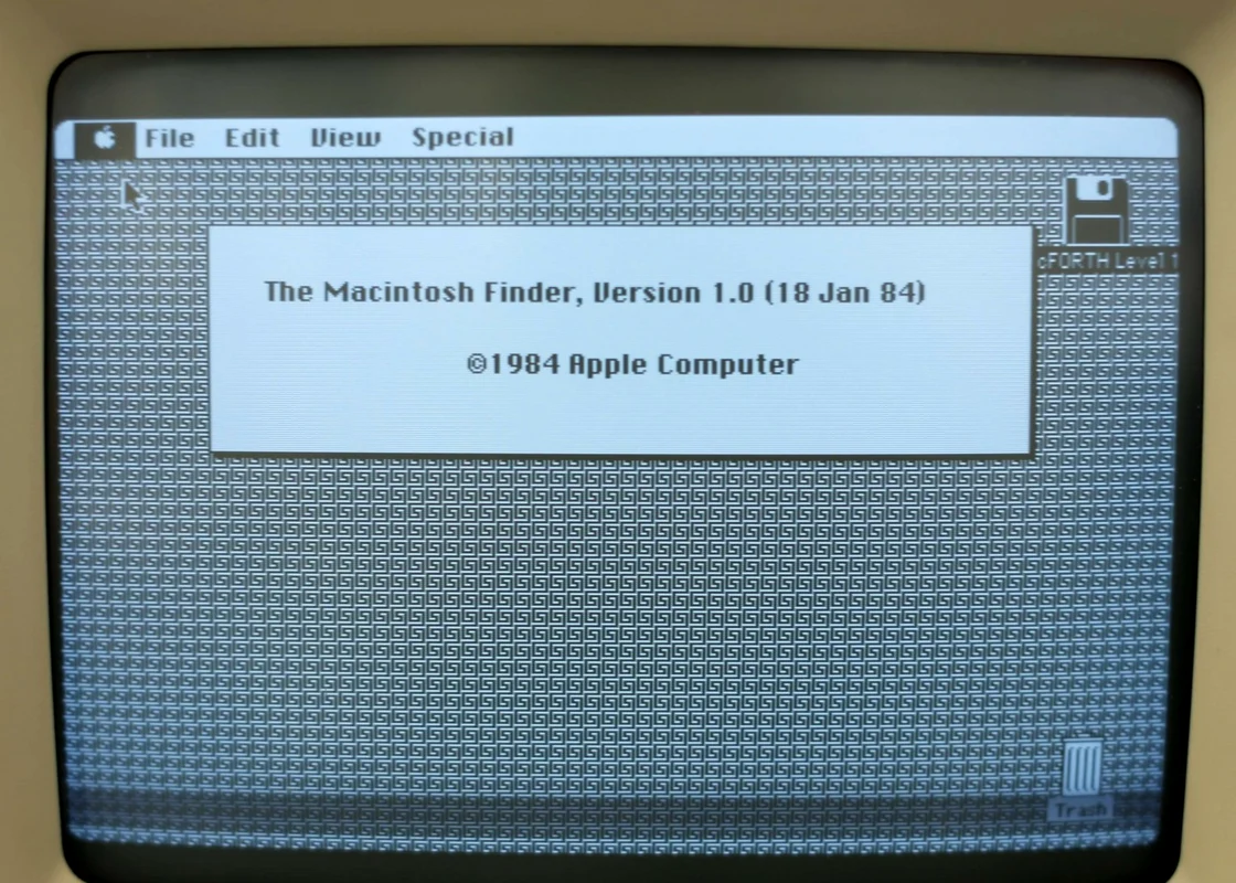 macintosh 30 de ani reuters
