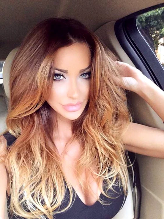 
    Bianca Draguşanu  