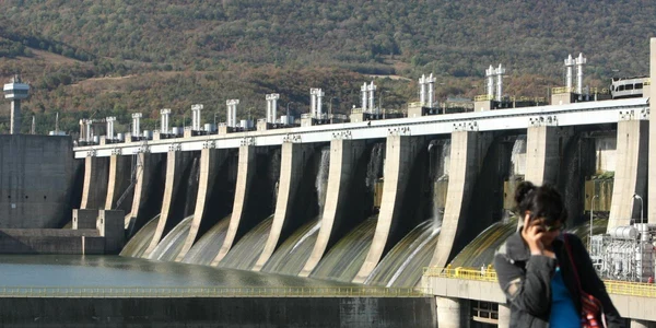 Cea mai mare hidrocentrală de pe Dunăre, Porţile de Fier I, în imagini