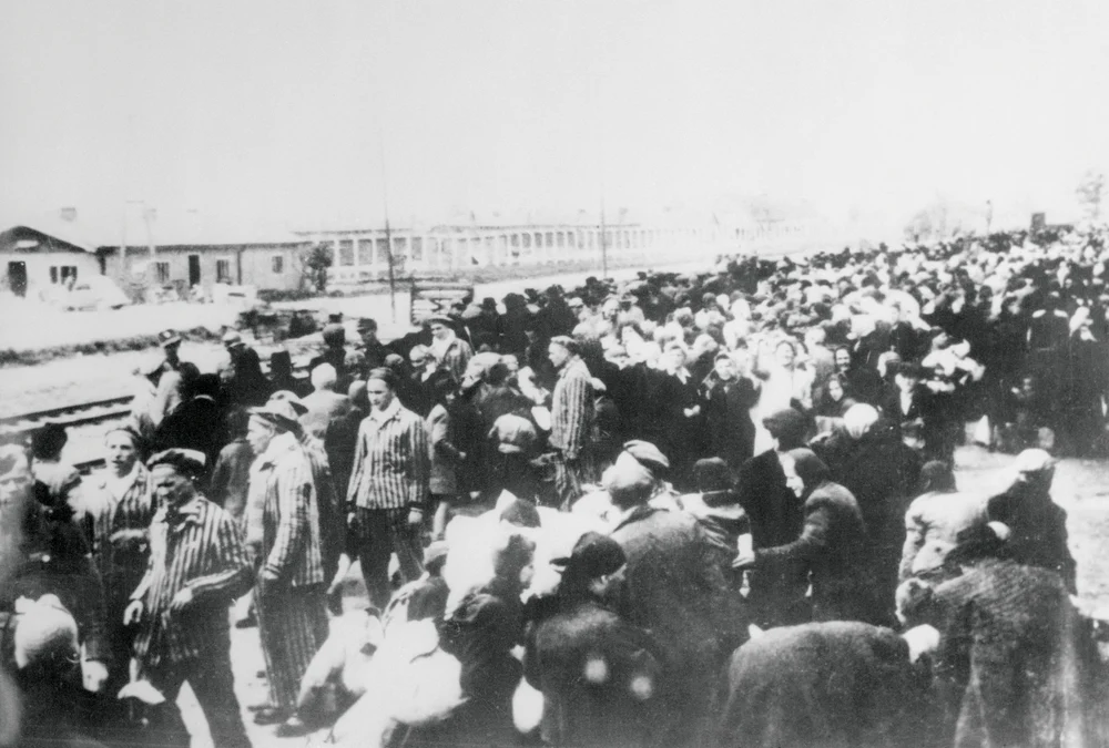 20 mai, ziua în care a început coșmarul de la Auschwitz: primii prizonieri aduși în lagărul de concentrare
