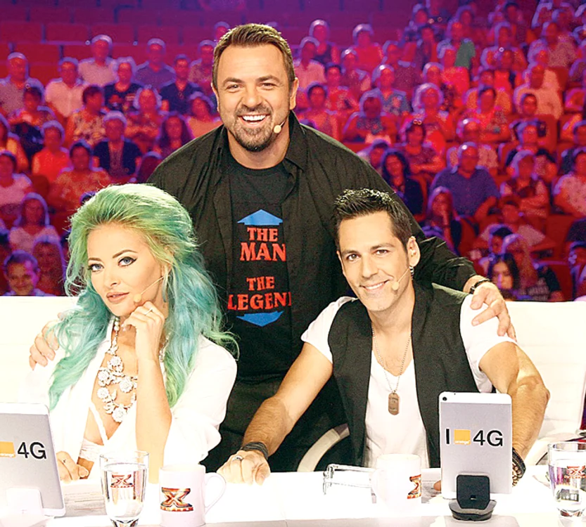 E jurat la “X-Factor”,  împreună cu Delia și Ştefan Bănică