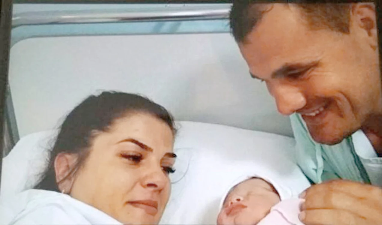 Iftimoaie e fericit că fiica lui a primit nota 10 la naştere