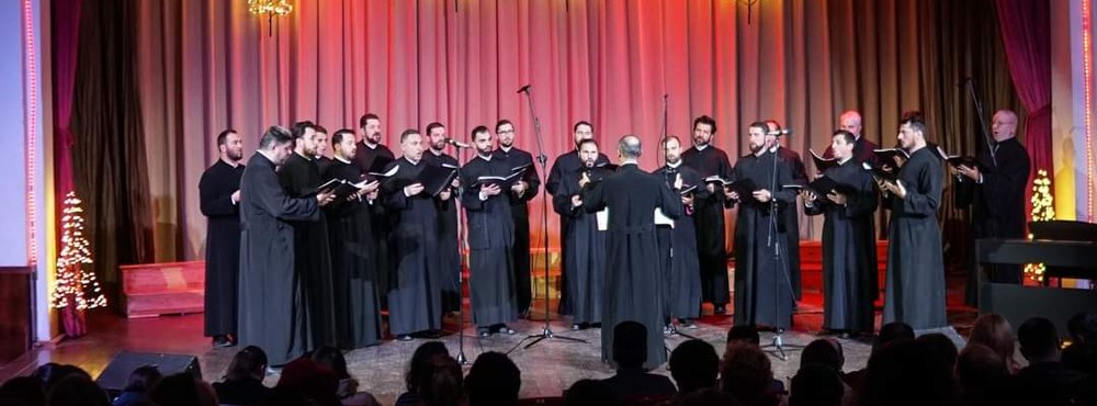 Preoții care cântă pentru Spitalul de copii Pitești. „Dar din dar“, concert extraordinar de colinde VIDEO