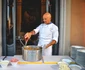 Chef Enrico Derflingher și celebrul lui risotto. FOTO: Instagram