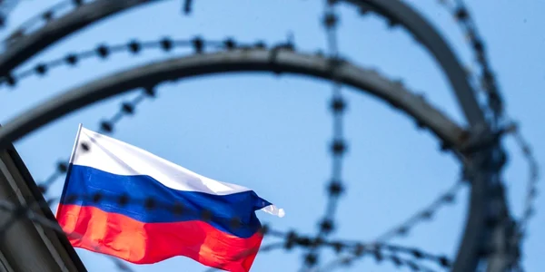 steag drapel rusia sarma ghimpata foto shutterstock