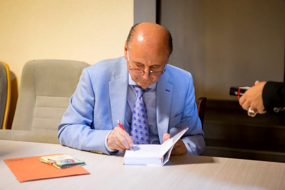 dulcan dand autografe