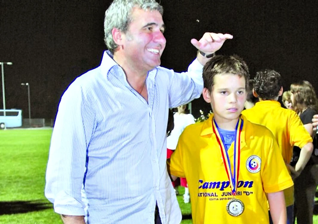 Băiatul «Regelui» face parte din galeria  fiilor de foşti mari fotbalişti