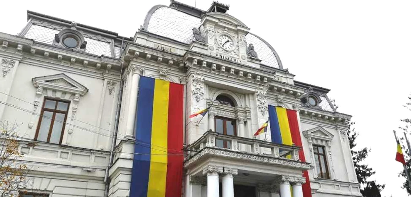 Pentru a participa la vot, cetăţenii interesaţi trebuie să îşi creeze un cont de utilizator în platforma online sau să se logheze prin contul reţelei de socializare www.facebook.com.