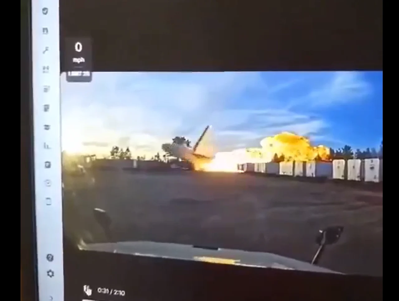 Cel puțin 12 morți în urma prăbușirii unui avion lângă aeroportul din Louisville