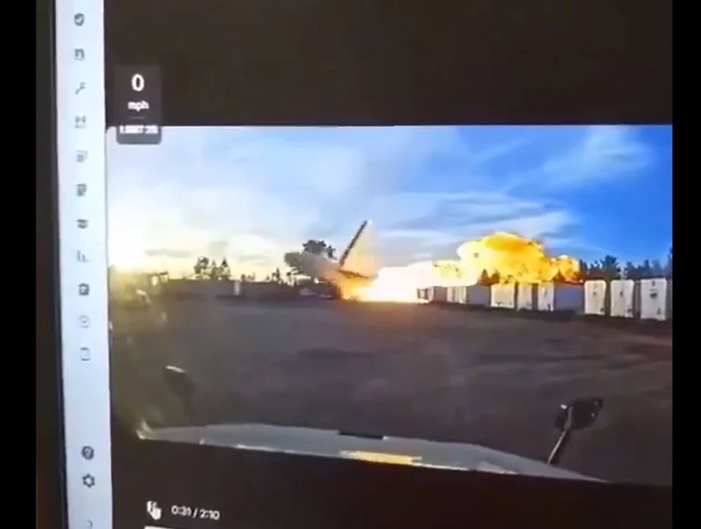 Cel puțin 12 morți în urma prăbușirii unui avion lângă aeroportul din Louisville