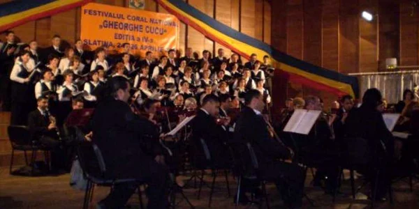 Slătinenii sunt invitaţi la concertul Corului Millennium