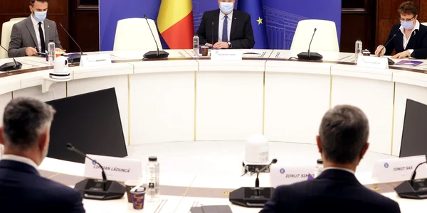 Nicolae Ciuca si AMCham FOTO Guvernul Romaniei