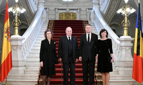 Iohannis regi Cotroceni (2) jpeg