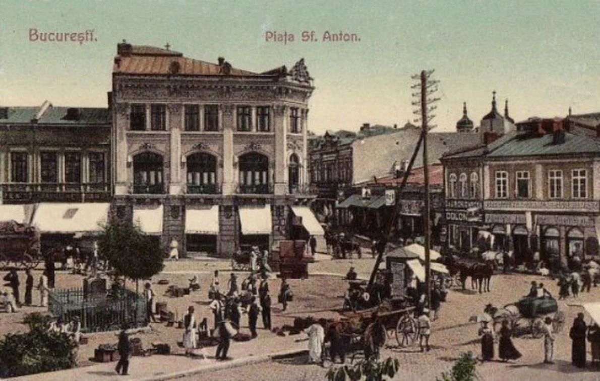 Piața Sfântul Anton din  București, la începutul secolului XX