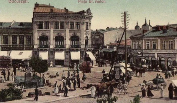 Piața Sfântul Anton din  București, la începutul secolului XX