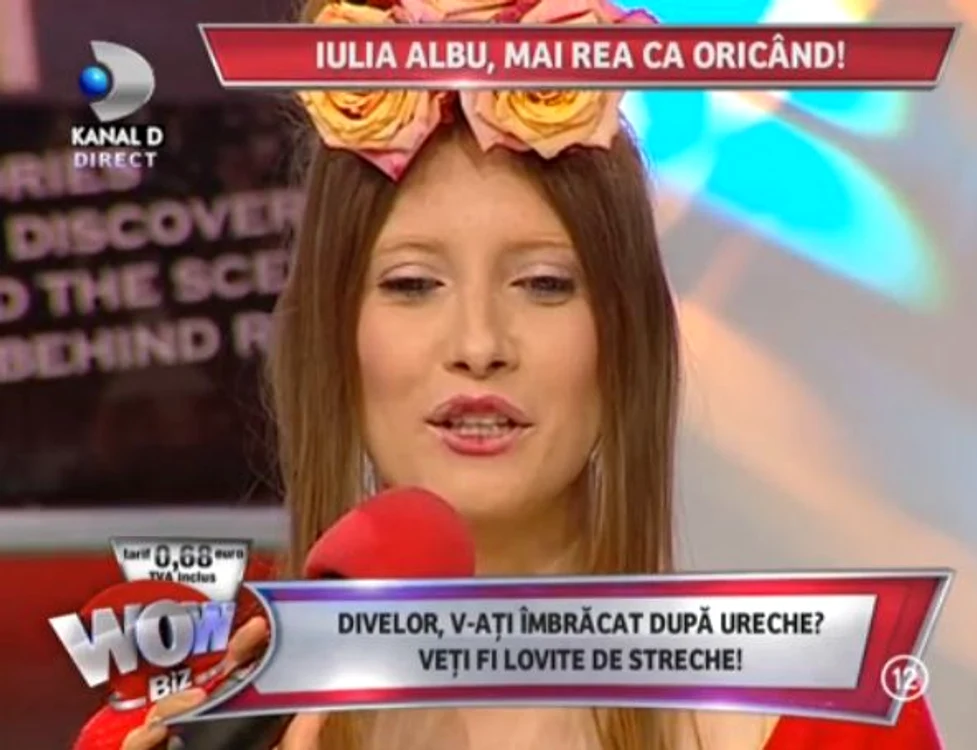Iulia Albu şi-a făcut sprâncele galbene (captură: WOWbiz)